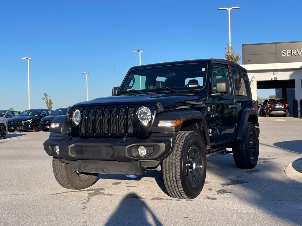 2019 Jeep Wrangler Sport - LOW MILES / BACKUP CAMERA