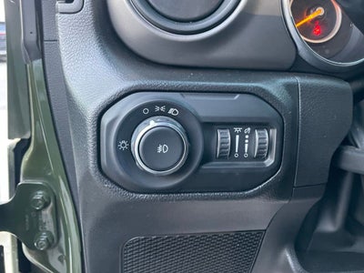2022 Jeep Wrangler - WILLYS SPORT / APPLE CARPLAY