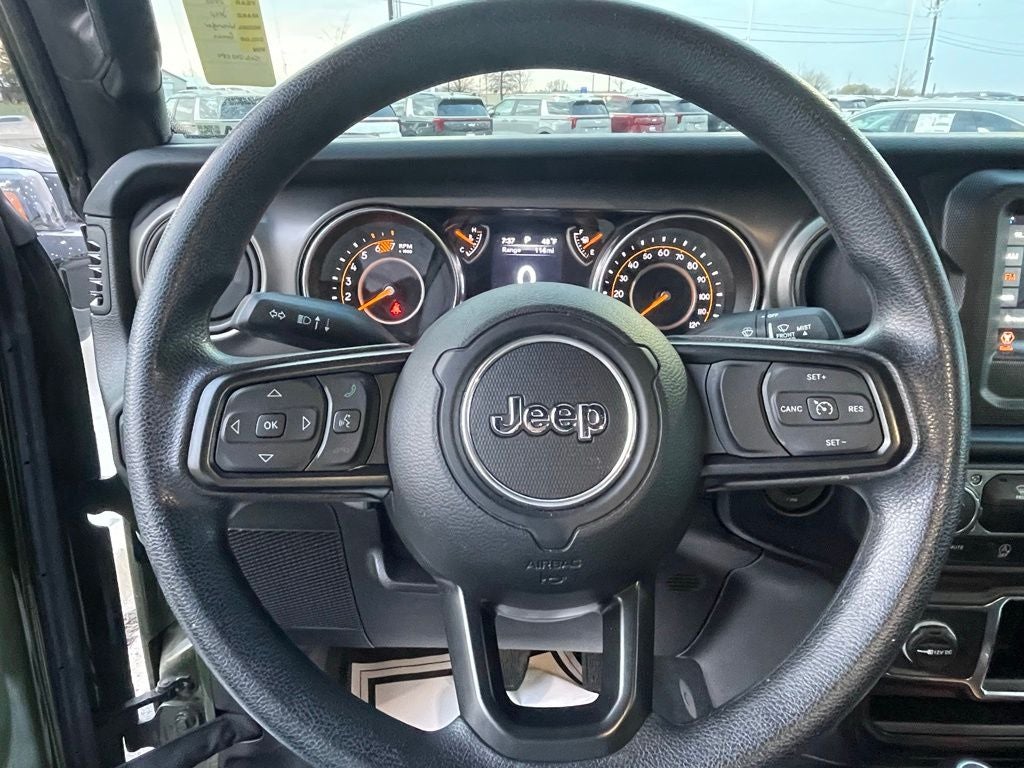 2022 Jeep Wrangler - WILLYS SPORT / APPLE CARPLAY