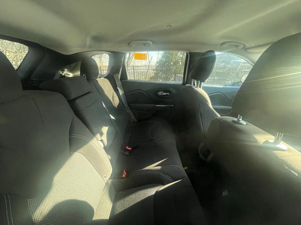 2019 Jeep Cherokee Latitude