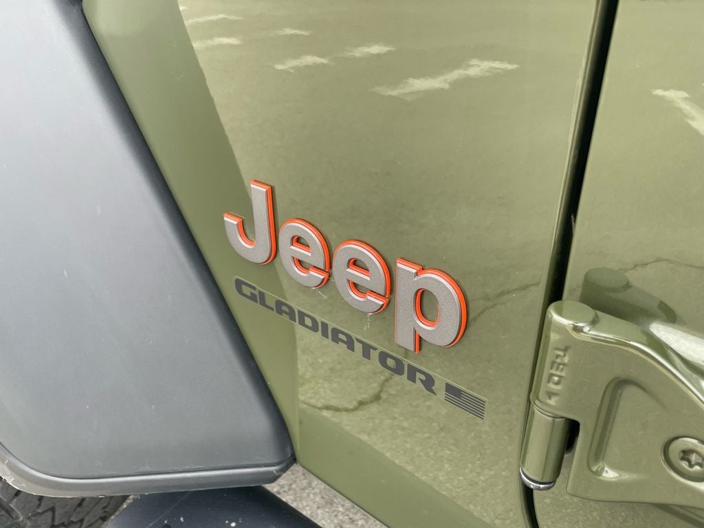 2023 Jeep Gladiator Mojave - FORWARD FACING TRAILCAM / REMOTE START