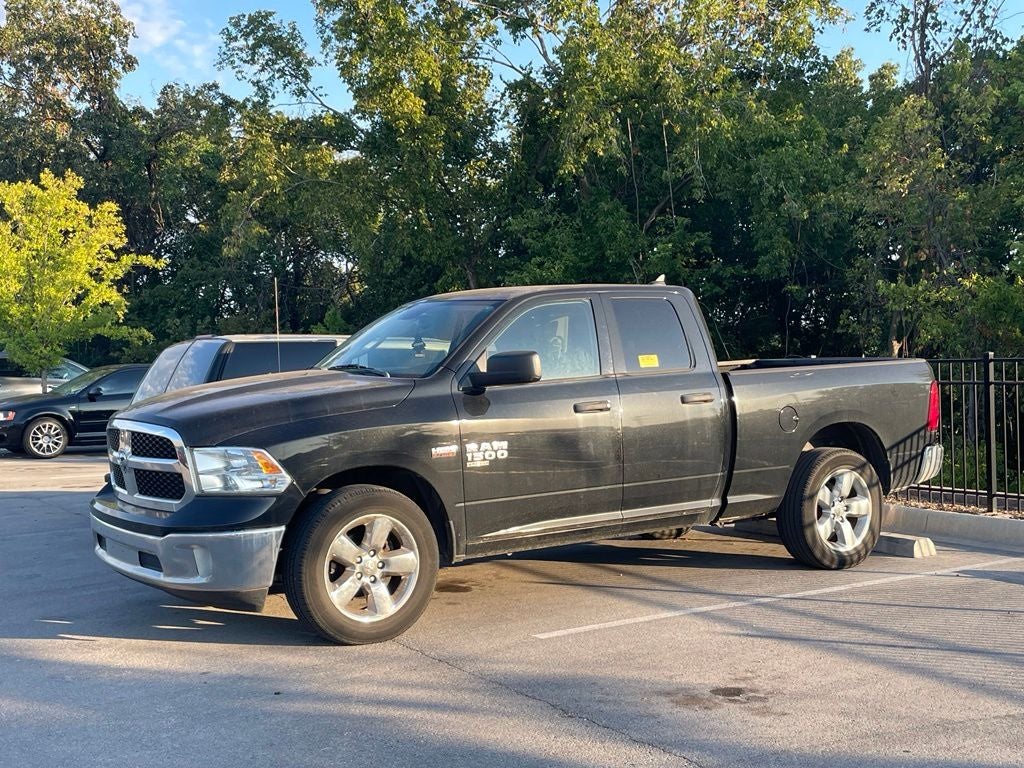 2019 RAM 1500 Classic Tradesman - IT'S GOT A HEMI!!!