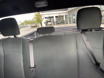 2023 RAM 1500 Classic Warlock - CLASS IV HITCH / 8.4" TOUCHSCREEN