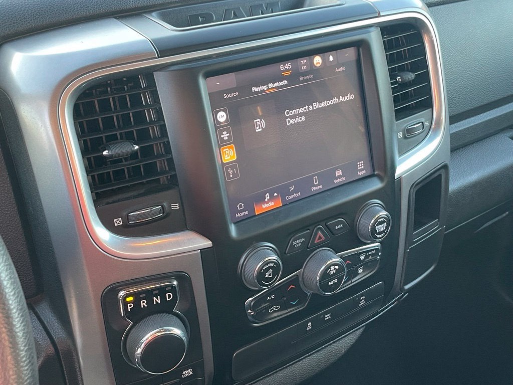2022 RAM 1500 Classic Warlock - REMOTE START / APPLE CARPLAY