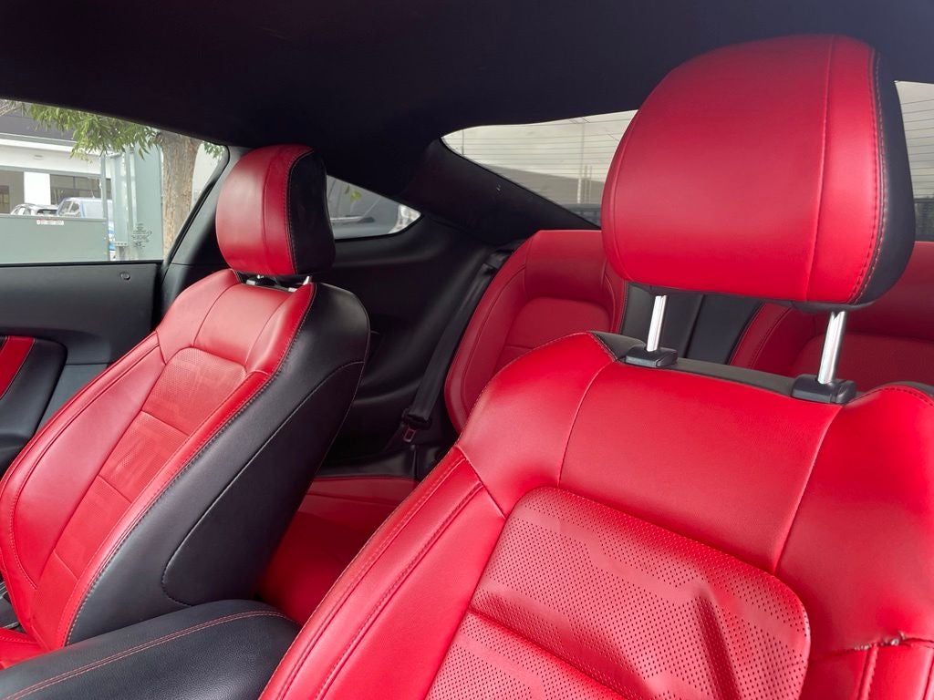 2020 Ford Mustang EcoBoost Premium