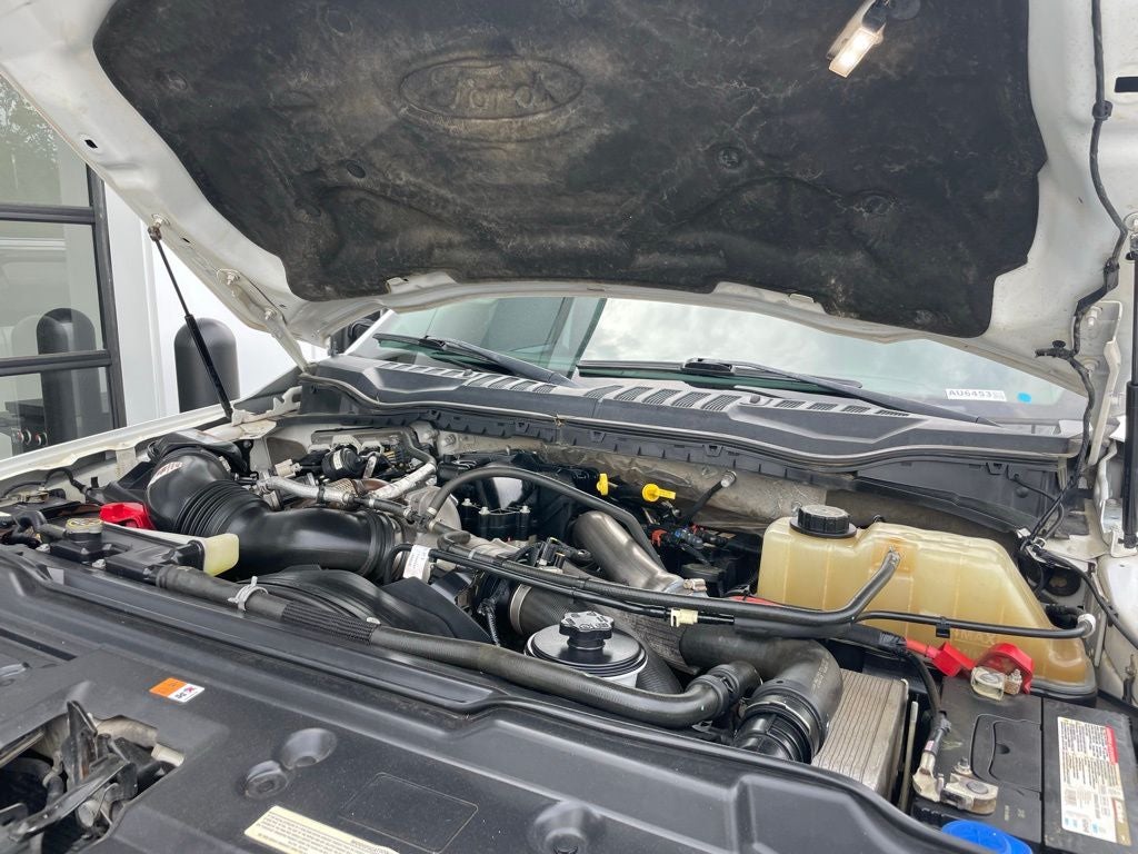 2019 Ford F-250SD XLT - KEYLESS ENTRY / 6.7 POWERSTROKE