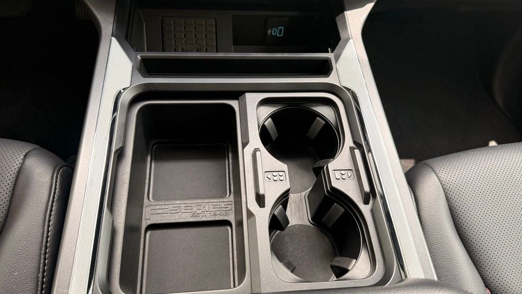 2024 Ford F-250SD Lariat - BLACK APPEARANCE PKG / 6.7 POWERSTROKE