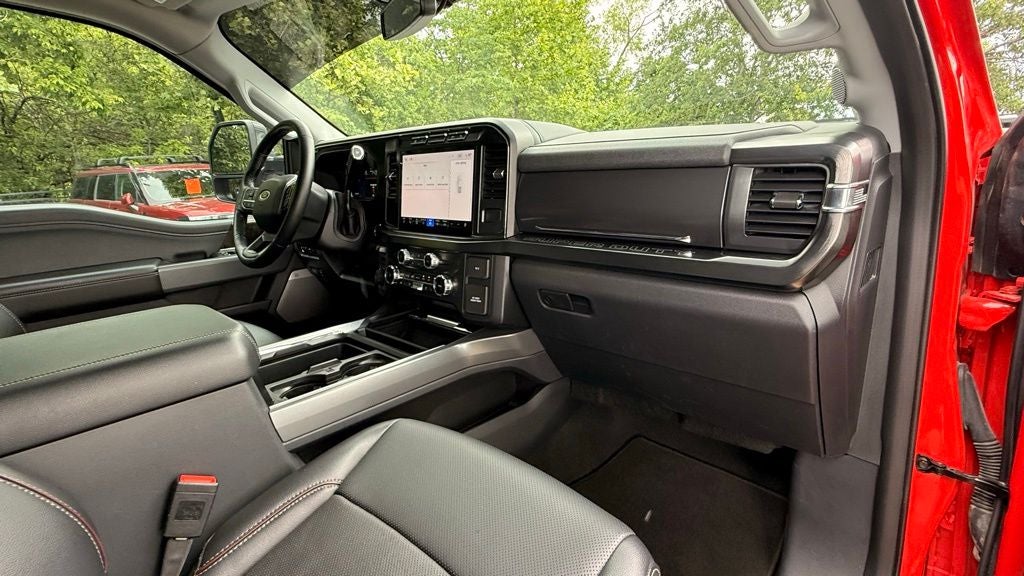 2024 Ford F-250SD Lariat - BLACK APPEARANCE PKG / 6.7 POWERSTROKE