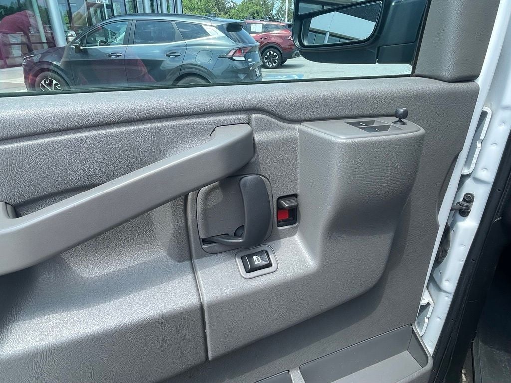 2024 Chevrolet Express 3500 LS Passenger