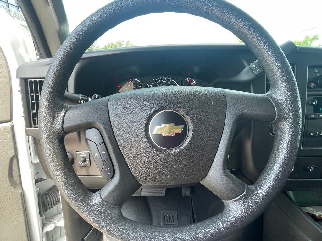 2024 Chevrolet Express 3500 LS Passenger