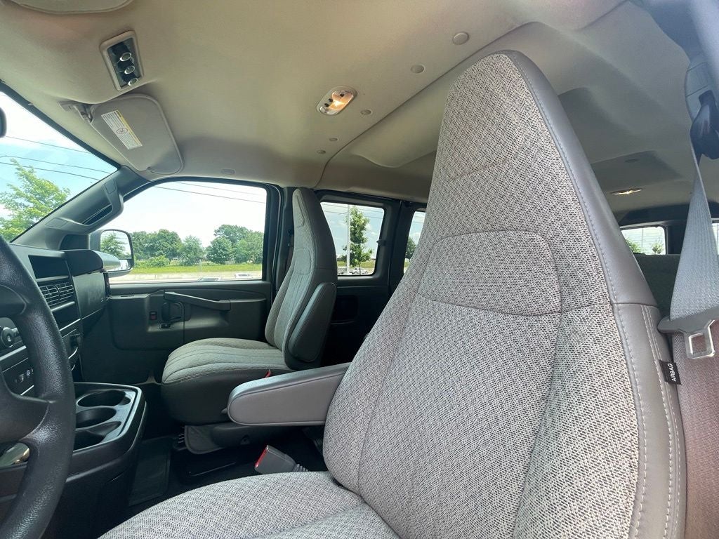 2024 Chevrolet Express 3500 LS Passenger