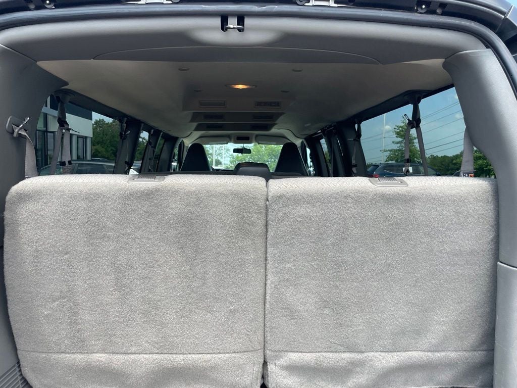 2024 Chevrolet Express 3500 LS Passenger