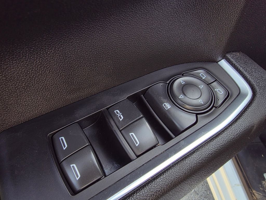 2023 Chevrolet Silverado 1500 LT LT1