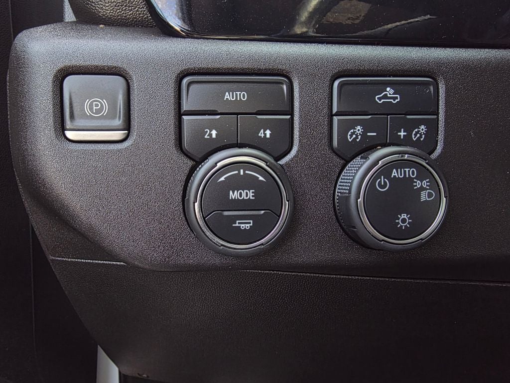 2023 Chevrolet Silverado 1500 LT LT1