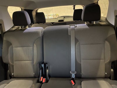 2021 Chevrolet Traverse LS - 1 OWNER / CLEAN CARFAX