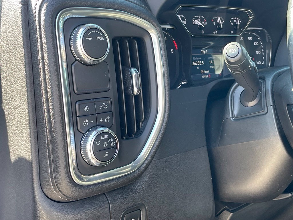 2021 GMC Sierra 2500HD SLT - POWER SUNROOF / VENITLATED FRONT SEATS