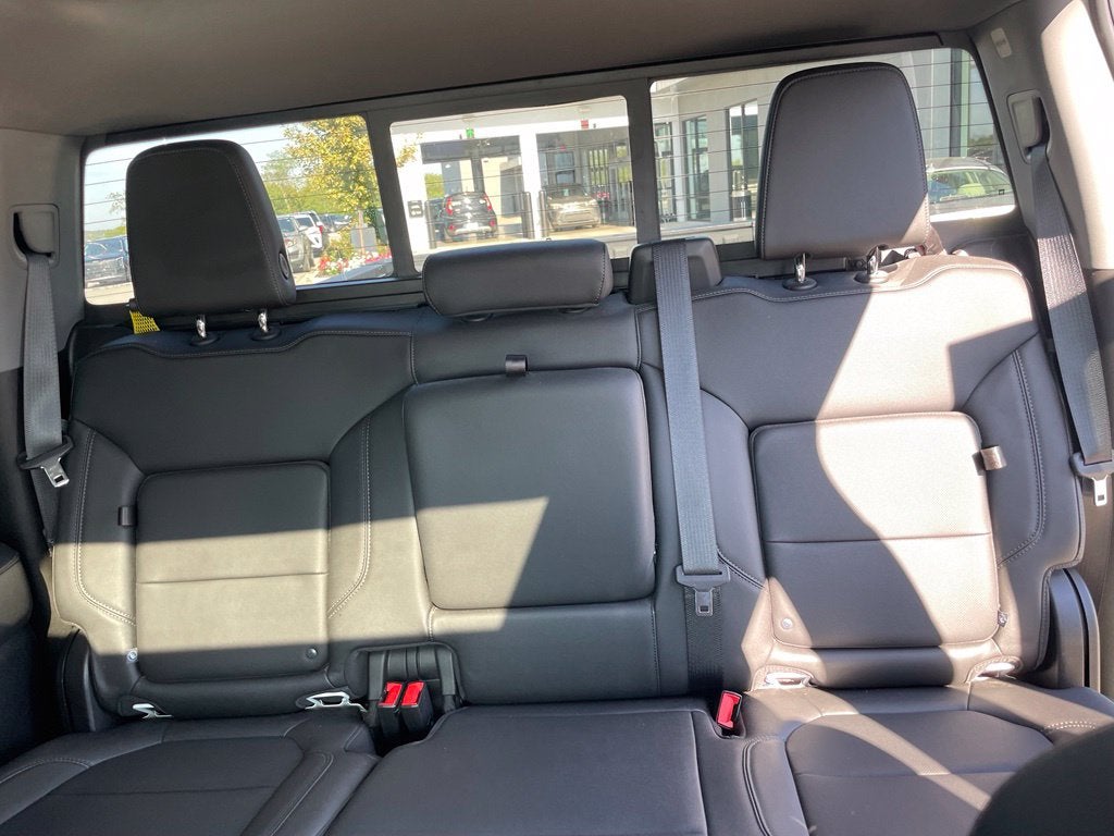 2021 GMC Sierra 2500HD SLT - POWER SUNROOF / VENITLATED FRONT SEATS