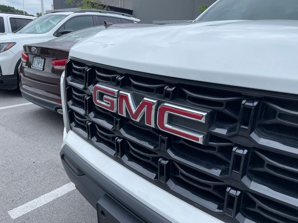 2024 GMC Canyon Elevation - WIRELESS CARPLAY / LANE KEEP ASSIT