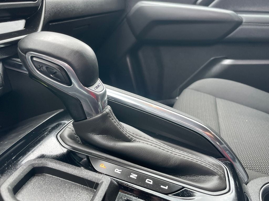 2024 GMC Canyon Elevation - WIRELESS CARPLAY / LANE KEEP ASSIT