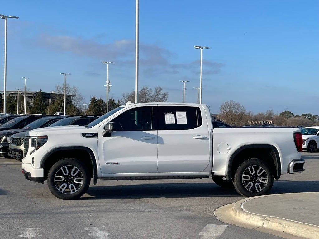 2024 GMC Sierra 1500 AT4 - DURAMAX 3.0L DIESEL / 2" LIFT AND MONOTUBE