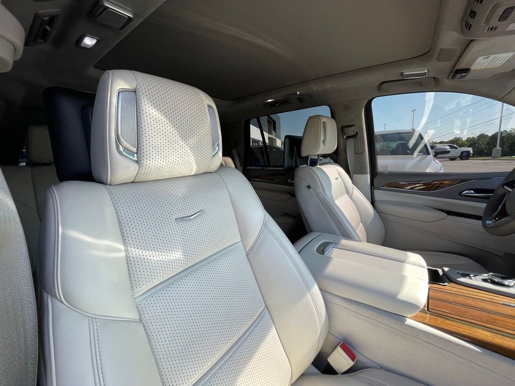 2023 Cadillac Escalade Sport Platinum - SUPER CRUISE / POWER ASSIST STEPS