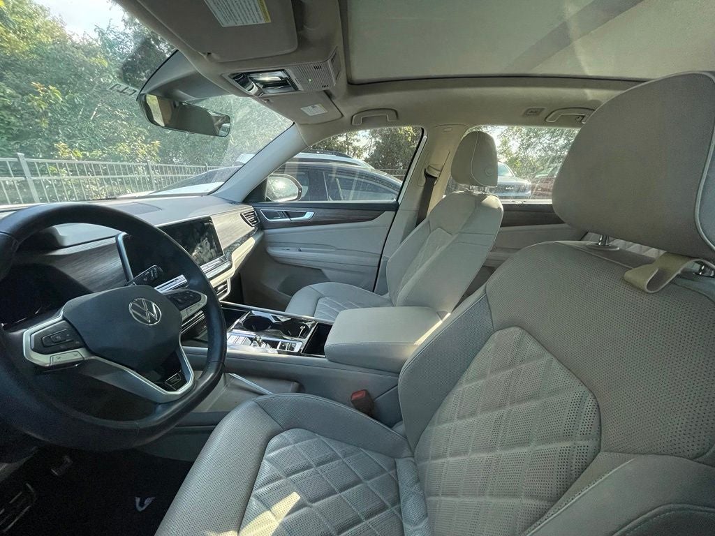 2024 Volkswagen Atlas 2.0T SEL Premium R-Line