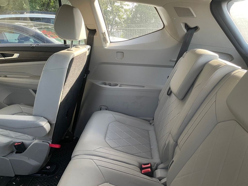 2024 Volkswagen Atlas 2.0T SEL Premium R-Line