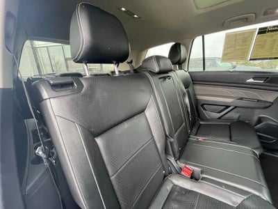 2023 Volkswagen Atlas 2.0T SE w/Technology - PANORAMIC SUNROOF / AWD