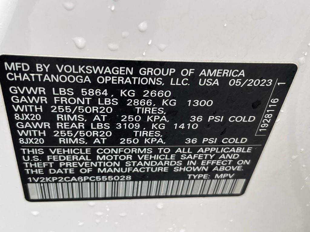 2023 Volkswagen Atlas 2.0T SE w/Technology - PANORAMIC SUNROOF / AWD