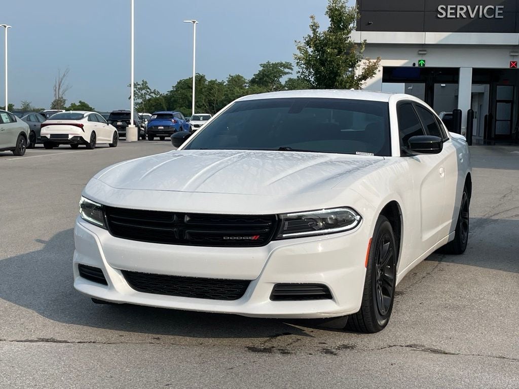 2023 Dodge Charger SXT - 292 HP / AUTO HEADLIGHTS