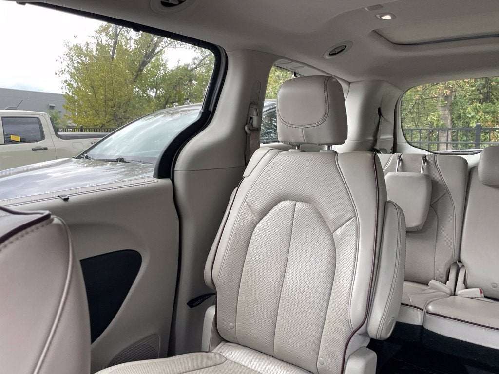 2020 Chrysler Pacifica Limited - POWER MOONROOF / VENTILATED SEATS