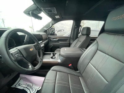 2025 Chevrolet Silverado 2500HD High Country - HEAD UP DISPLAY / POWER SUNROOF