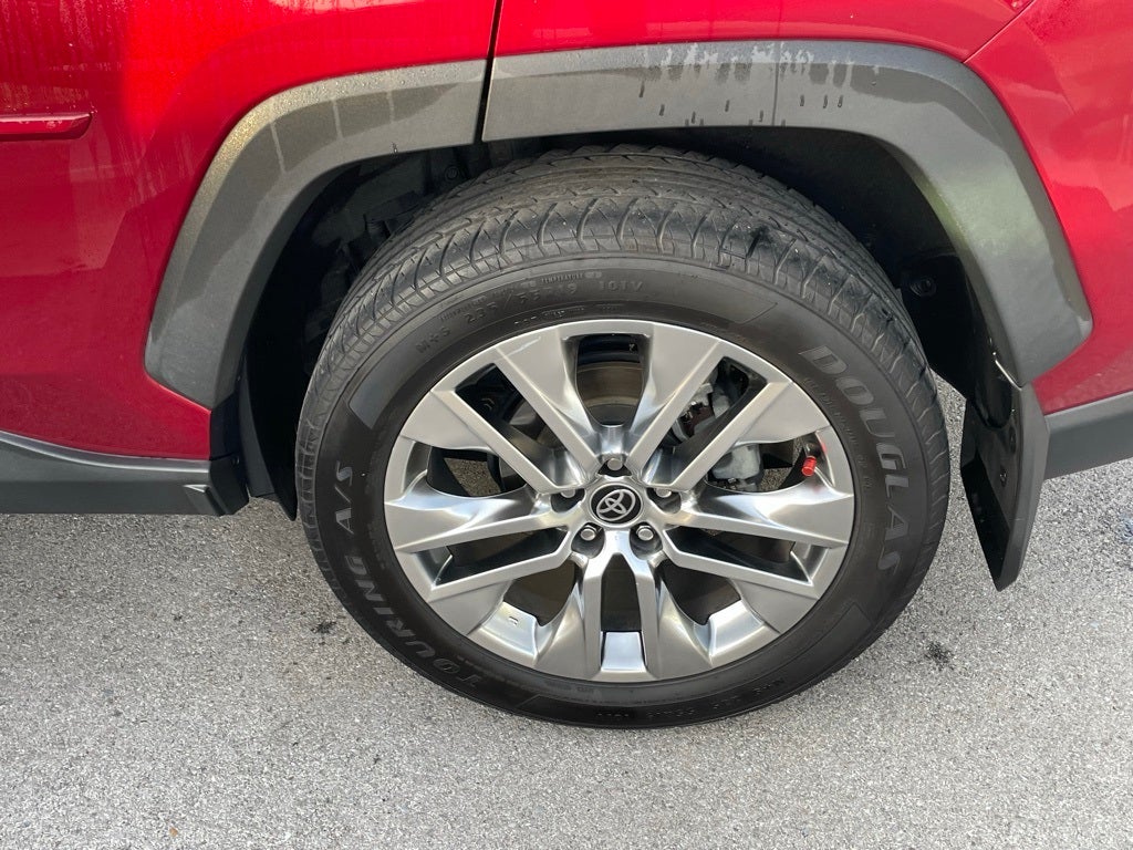 2021 Toyota RAV4 XLE Premium - PRE-COLLSION SYSTEM / AUTOMATIC HIGH BEAMS