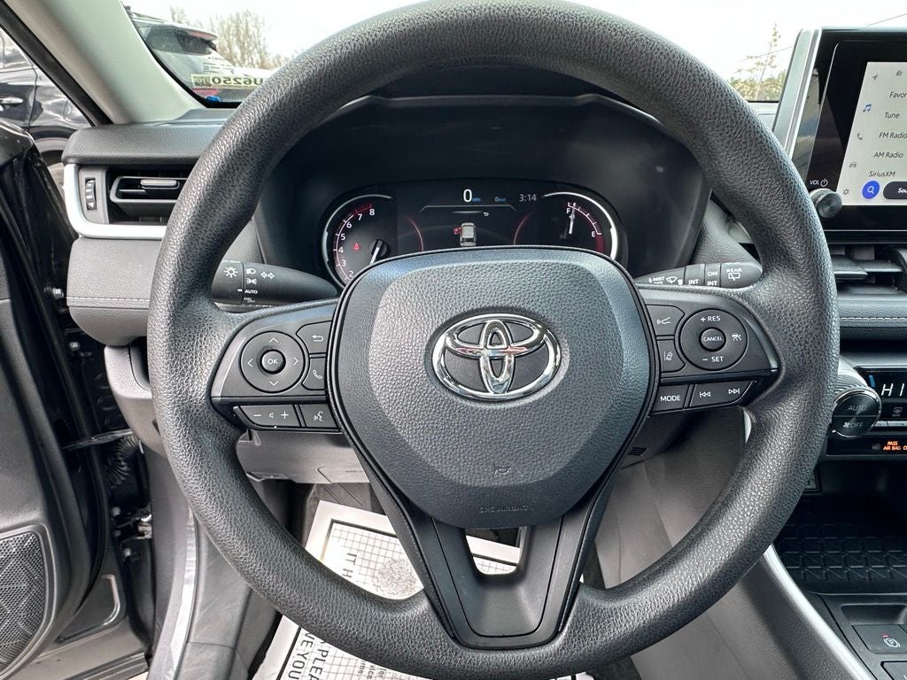 2024 Toyota RAV4 XLE - RADAR CRUISE CONTROL / WIRELESS CARPLAY