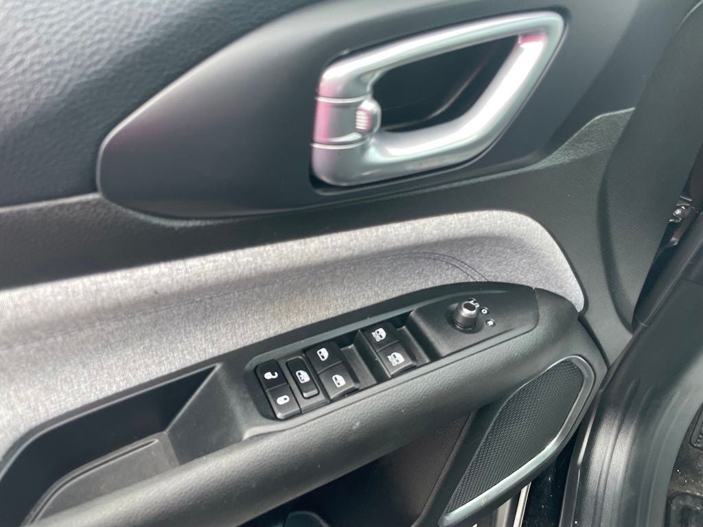 2025 Jeep Compass Sport - APPLE CARPLAY / PUSH BUTTON START