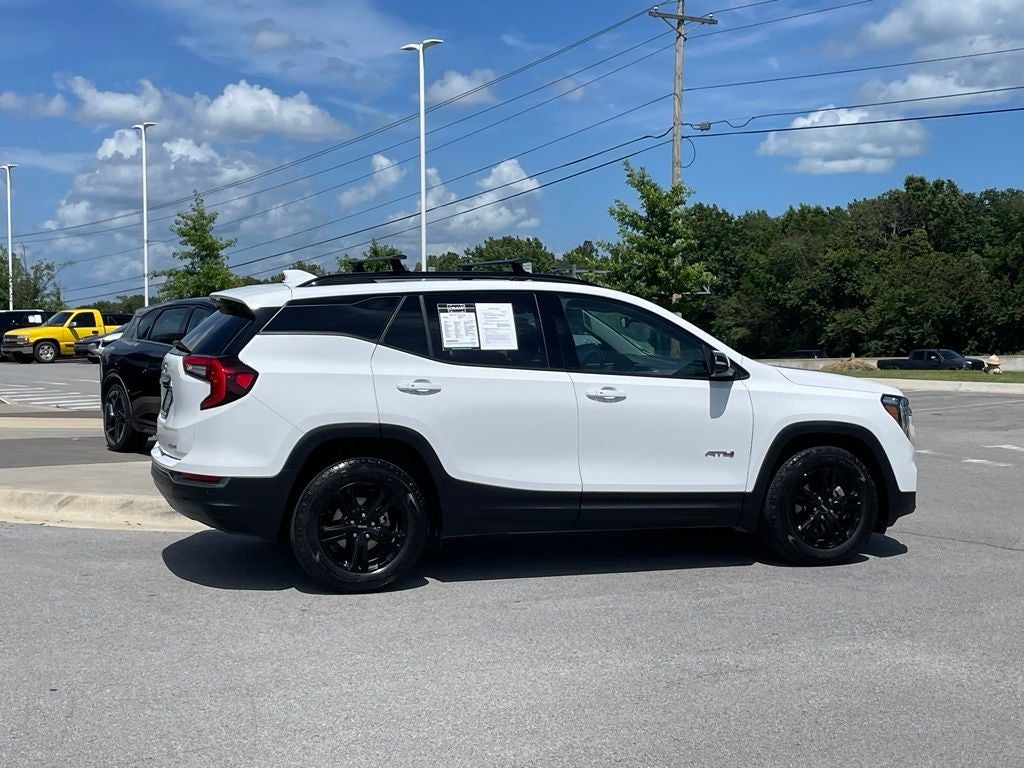 2024 GMC Terrain AT4
