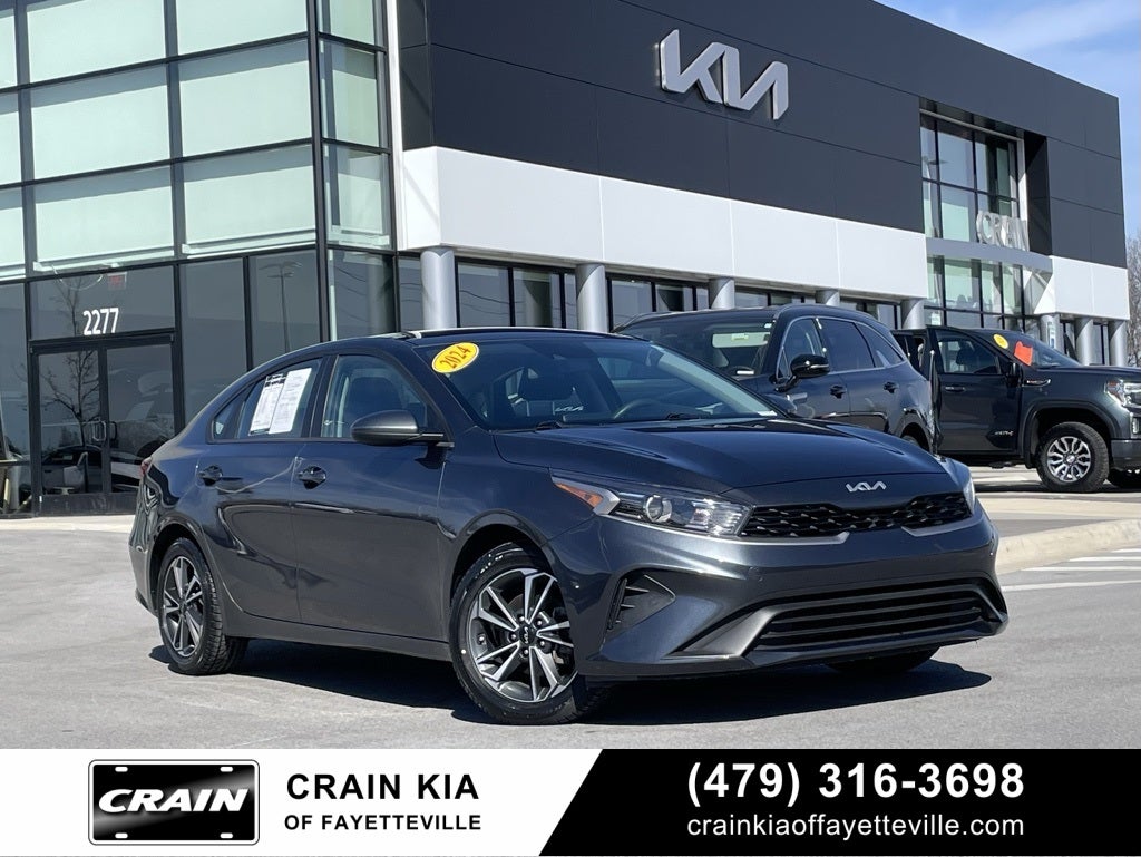 2024 Kia Forte LXS - KIA CERTIFIED / APPLE CARPLAY