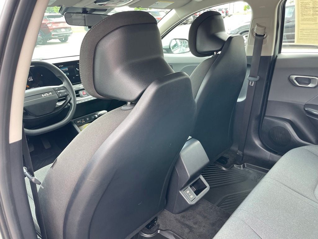2025 Kia K4 LXS - KIA CERTIFIED / 39 MPG HWY