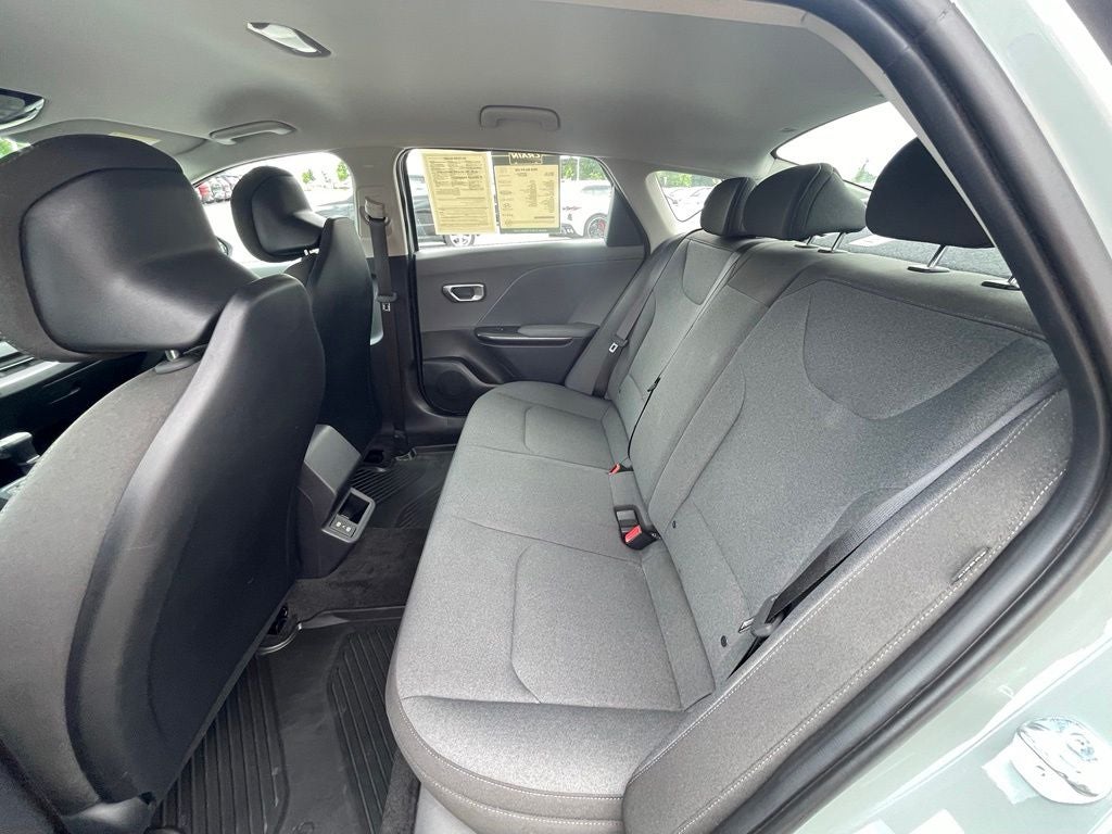 2025 Kia K4 LXS - KIA CERTIFIED / 39 MPG HWY