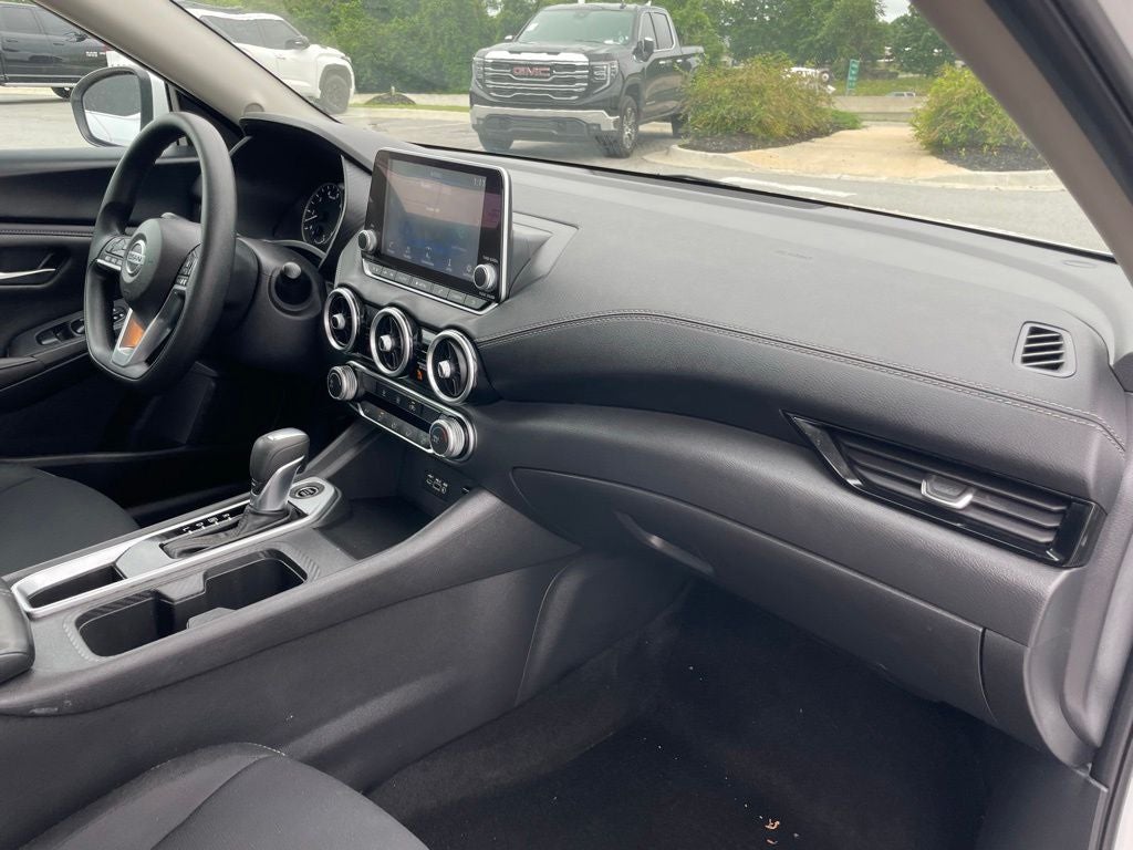 2023 Nissan Sentra SV - INTELLIGENT CRUISE / APPLE CARPLAY