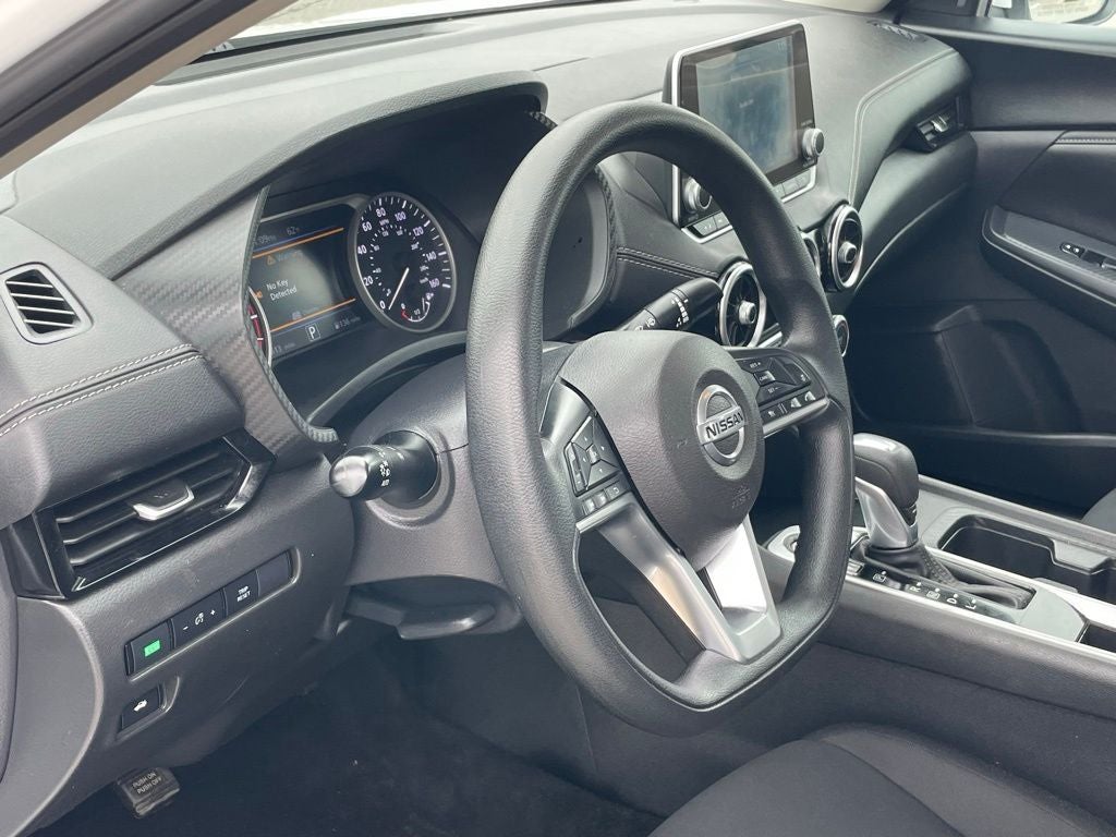 2023 Nissan Sentra SV - INTELLIGENT CRUISE / APPLE CARPLAY