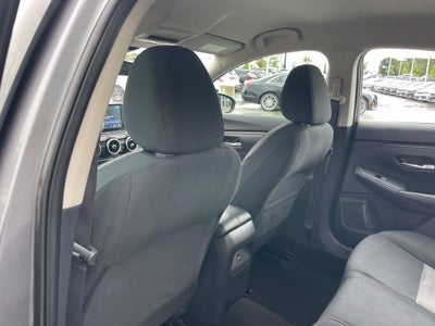 2022 Nissan Sentra SR - 37 MPG / BLIND SPOT WARNING