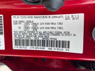 2023 Toyota Tacoma SR5 V6 - APPLE CARPLAY / LANE KEEP ASSIST