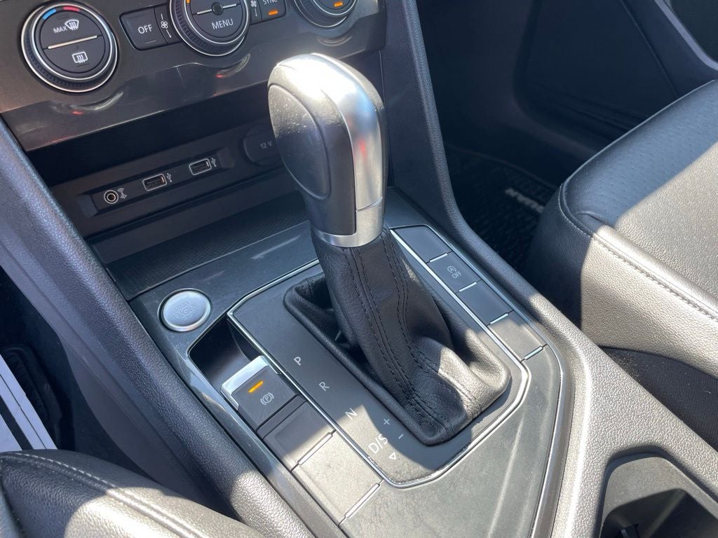 2018 Volkswagen Tiguan 2.0T SEL - POWER LIFTGATE / REMOTE START