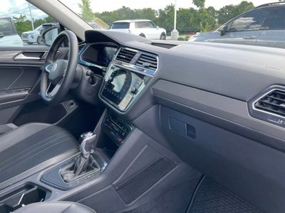 2024 Volkswagen Tiguan 2.0T SE - POWER LIFTGATE / APPLE CARPLAY