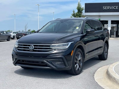 2024 Volkswagen Tiguan 2.0T SE - POWER LIFTGATE / APPLE CARPLAY