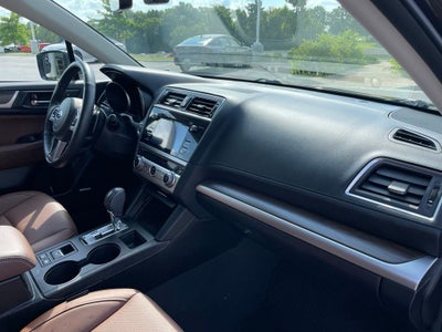 2017 Subaru Outback 2.5i Touring - MEMORY SEATS / CD PLAYER