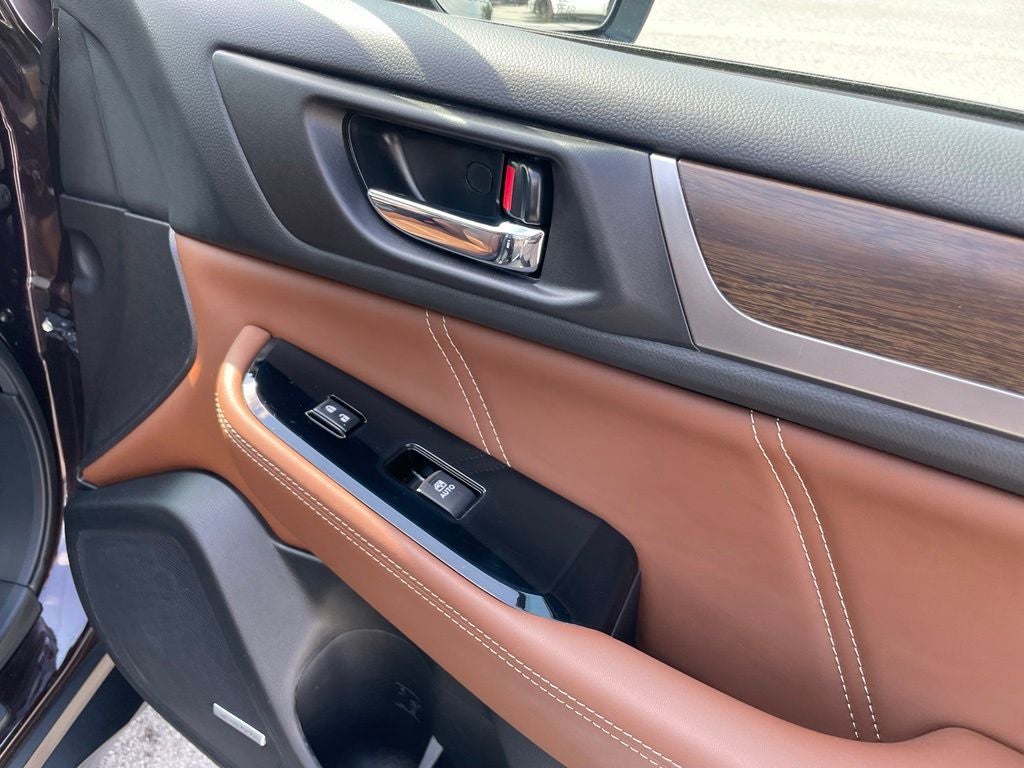 2017 Subaru Outback 2.5i Touring - MEMORY SEATS / CD PLAYER