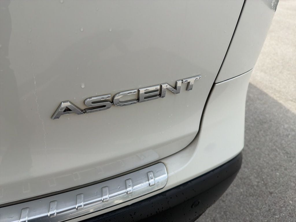 2020 Subaru Ascent Premium - 1 OWNER / CLEAN CARFAX