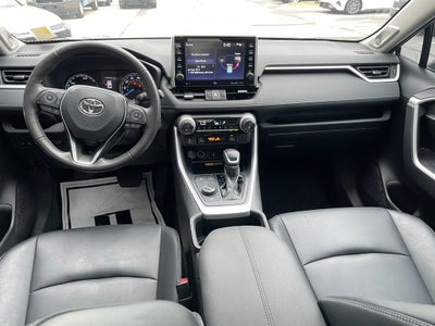 2022 Toyota RAV4 Hybrid XLE Premium - POWER LIFTGATE / APPLE CARPLAY